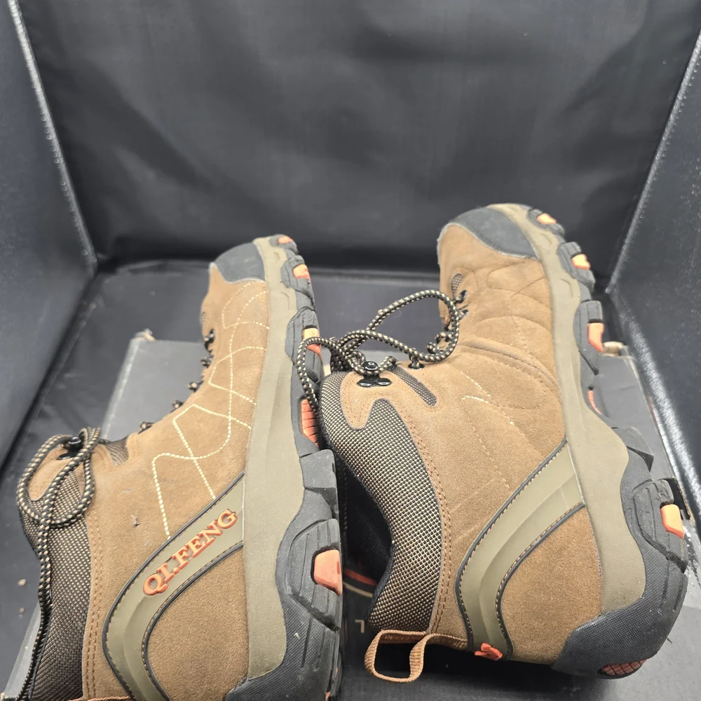 Men's Brown and Black‎ Hiking Boots